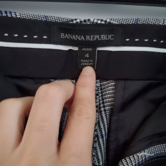 BNWOT Banana Republic Sloan Plaid Trousers. - Picture 3 of 5